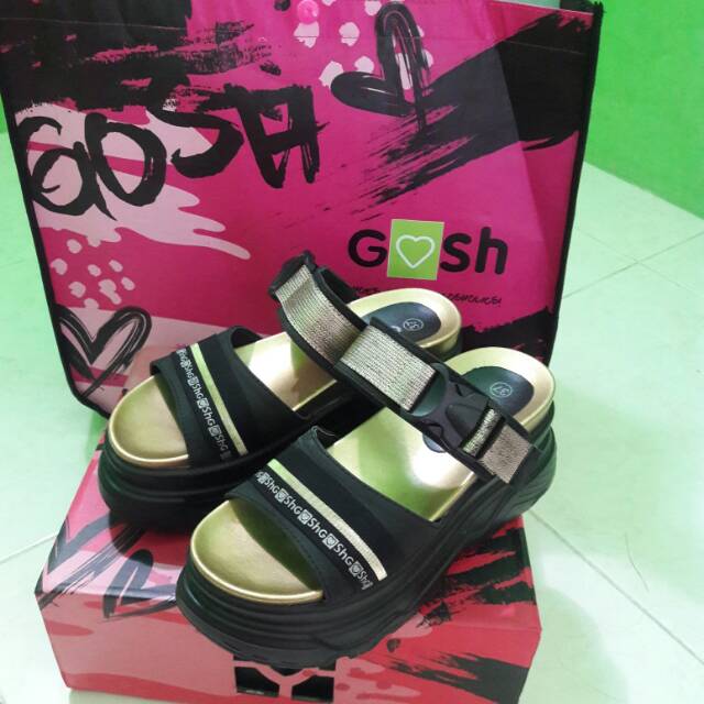 Sandal gosh hitam