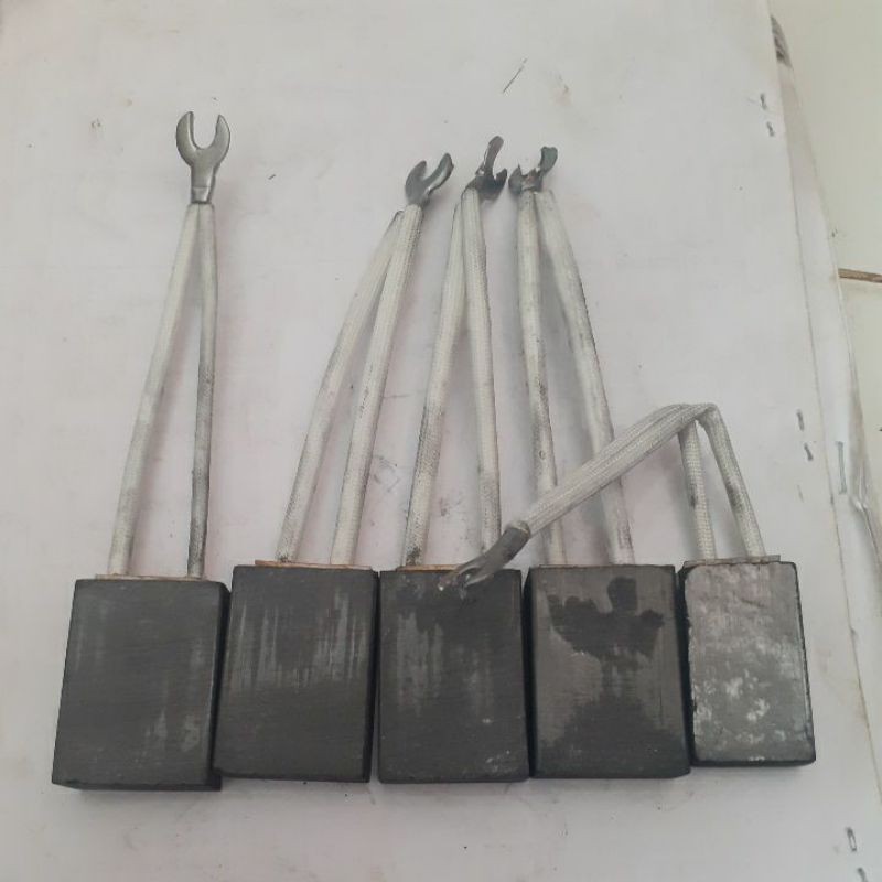 kol dinamo/carbon brush dinamo las SINDEWA 230(2kabel arang)