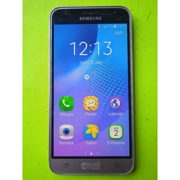 Hp second Samsung Galaxy J3 2016 original ram 1gb normal layak pakai