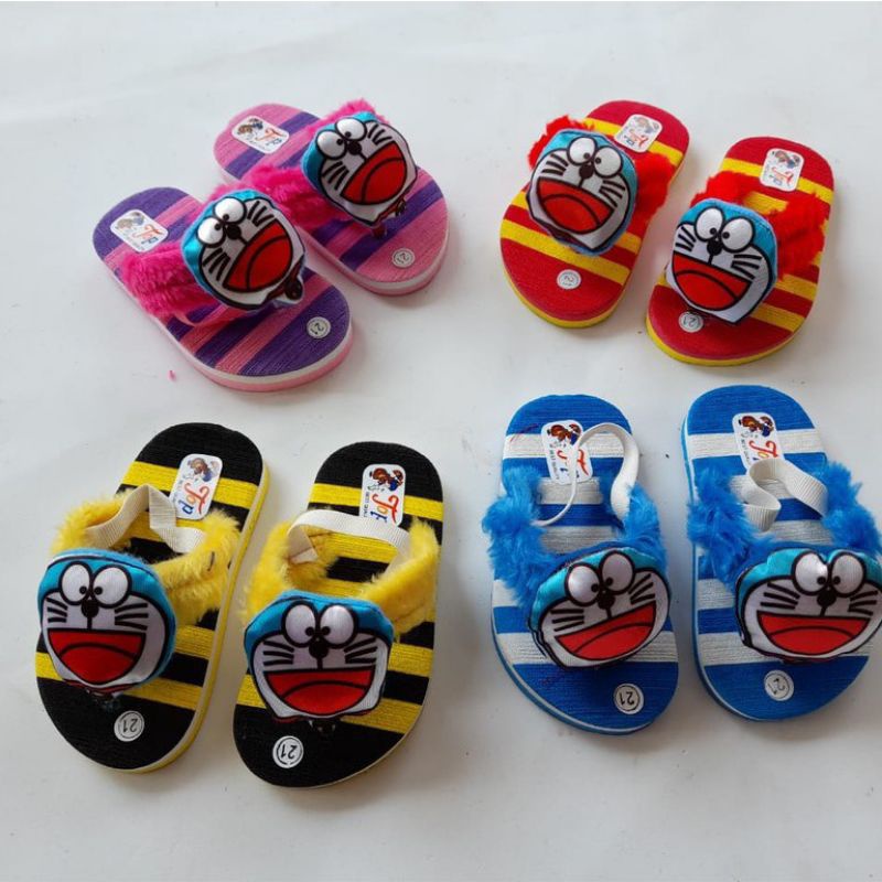 Sandal Baby kids Boneka Doraemon