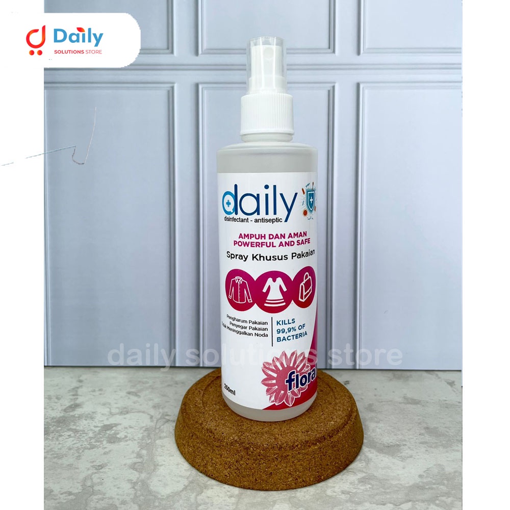 DESINFEKTAN DAILY FABRIC SPRAY ANTISEPTIC 250ML KHUSUS UNTUK PAKAIAN ANTIBACTERIAL