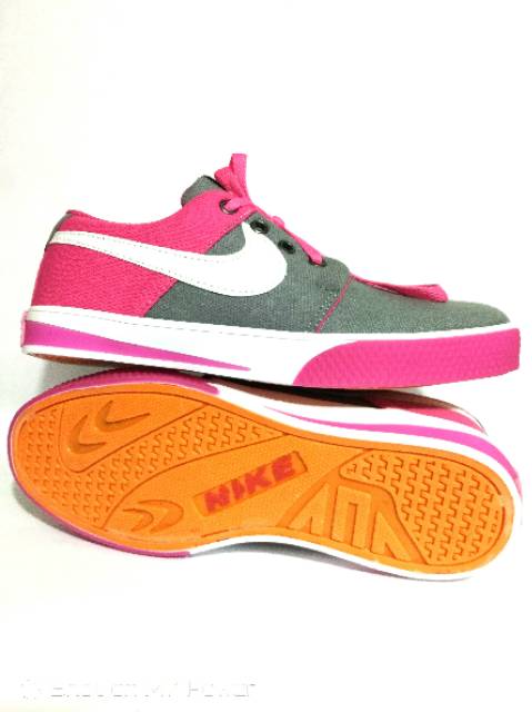 SEPATU NIKE LOKAL