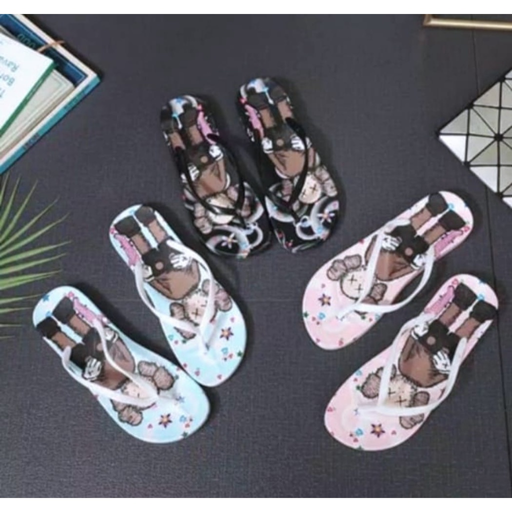 SANDAL jepit wanita slifer krakter mouse new