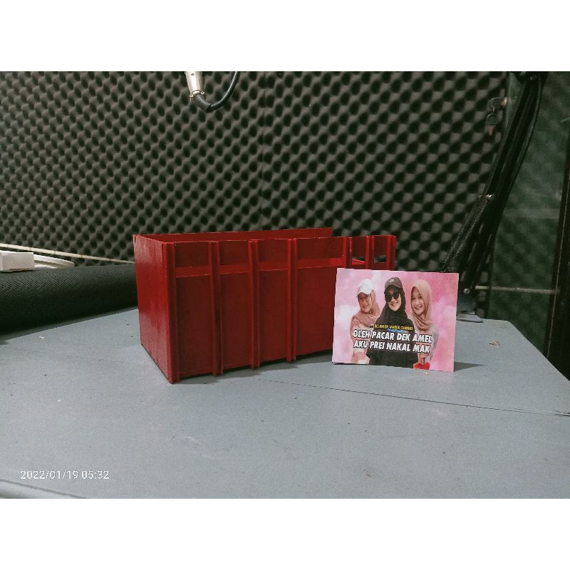 Bak Truk Plastik Dari Triplek Cat Merah Bonus Stiker Pintu Bak