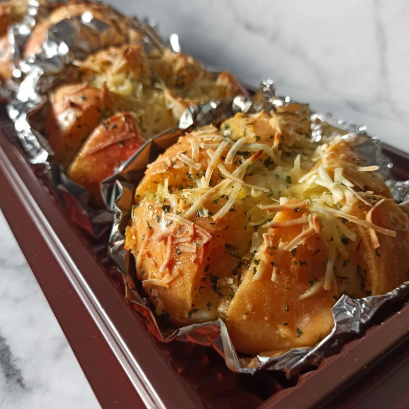 

KOREAN Garlic Bread (Isi 4)