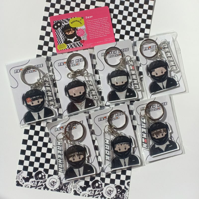 [Clearance Sale] Keychain Acrylic NCT Dream Glitch Mode Resonaluv
