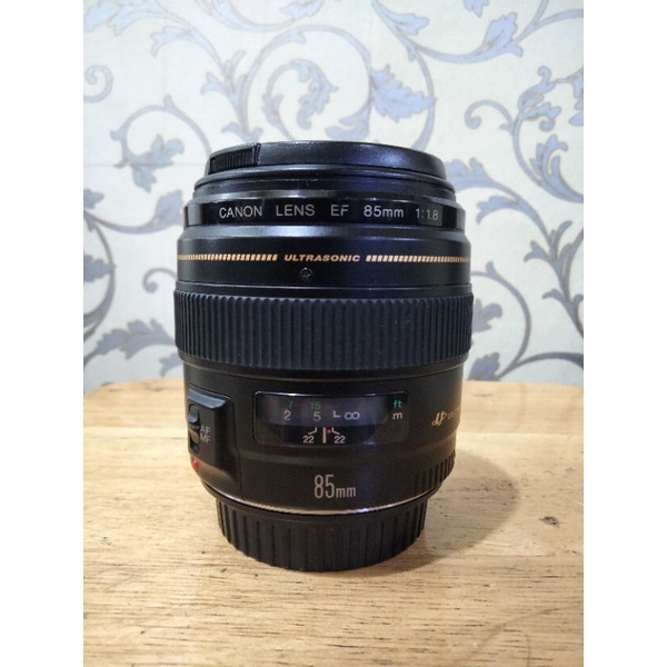 lensa Canon 85mm mulus