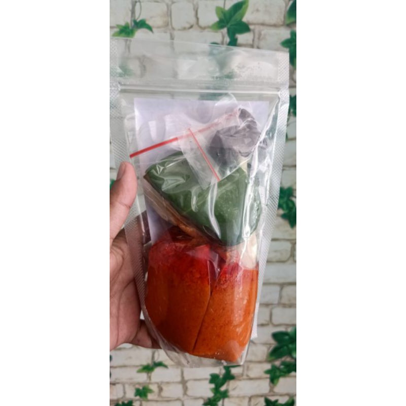 

sambal pengek/asam pedas