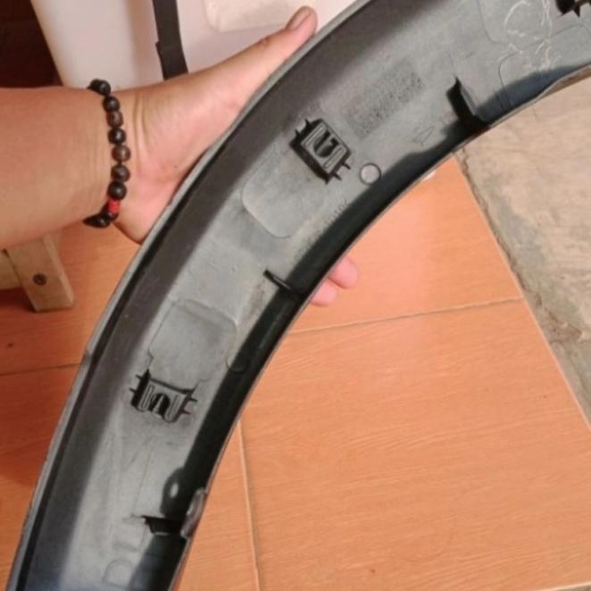 Over Fender Rush Terios Depan