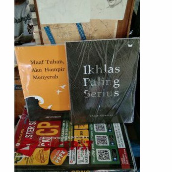 

Sepaket 2 buku mahaf tuhan aku hampir menyerah - ikhlas paling serius