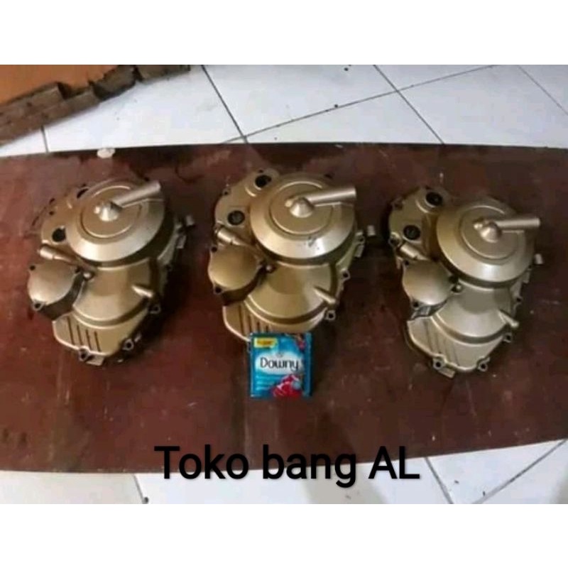 Blok mesin kanan atau blok kopling satria Fu original
