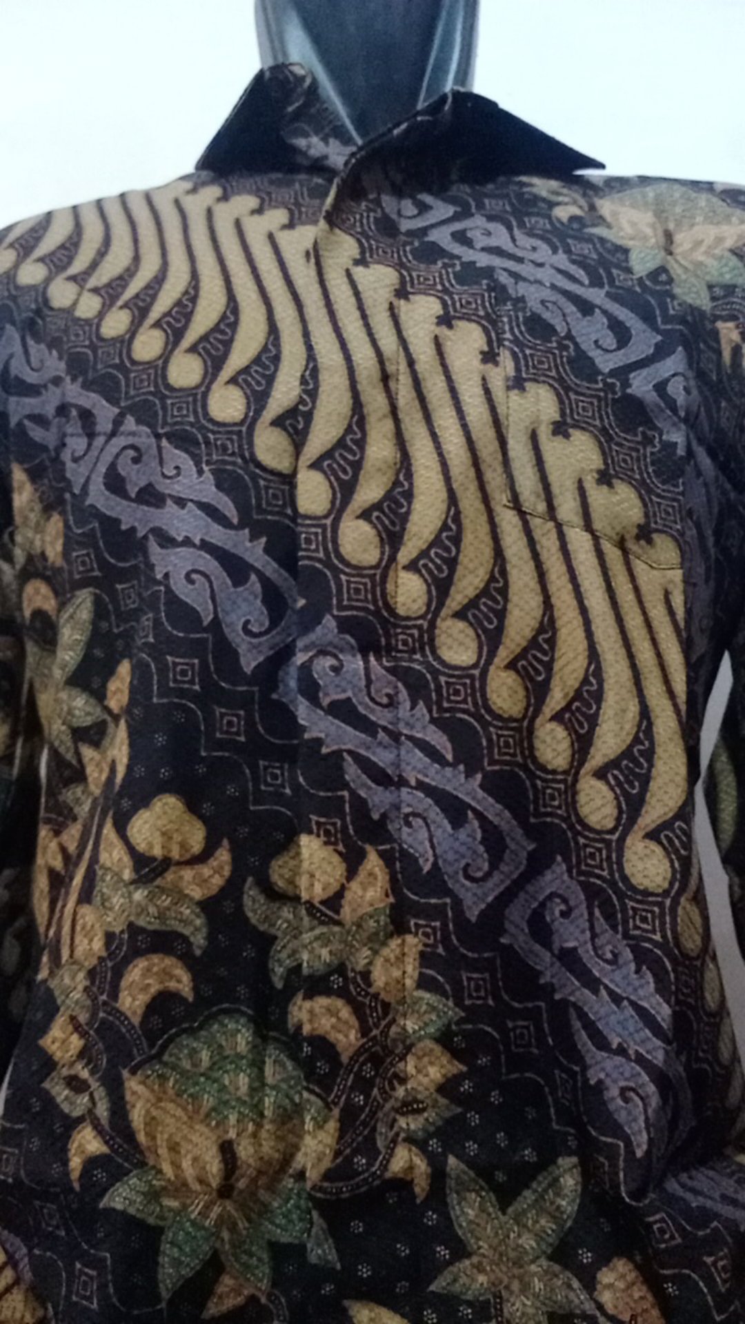 Kemeja Batik Dobby Pria Lengan Panjang Parang Premium Warna Biru Krem 724167 Cap 72