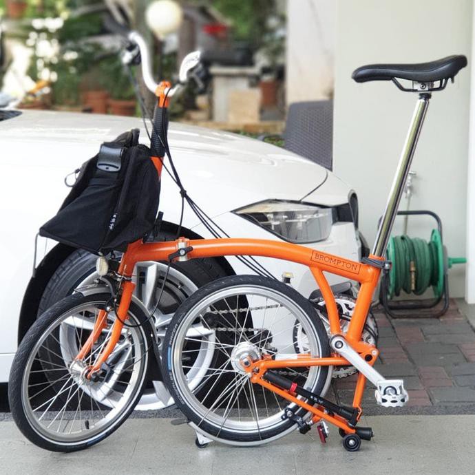sepeda Brompton M6L signal orange