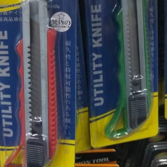 

pisau cutter gagang besi kuat