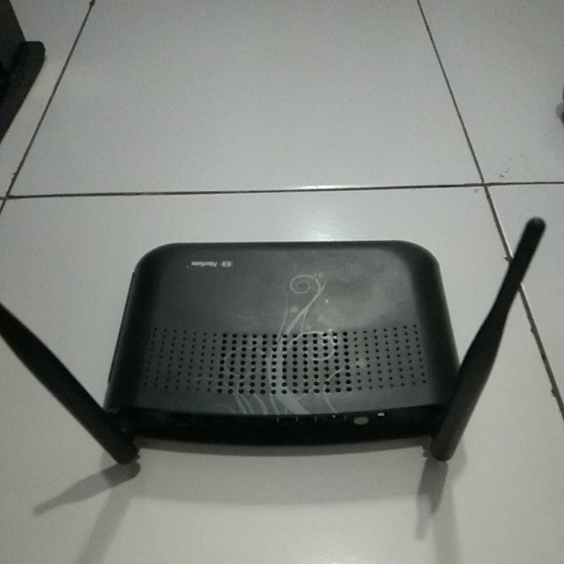 ont fiberhome An5506-04-FG