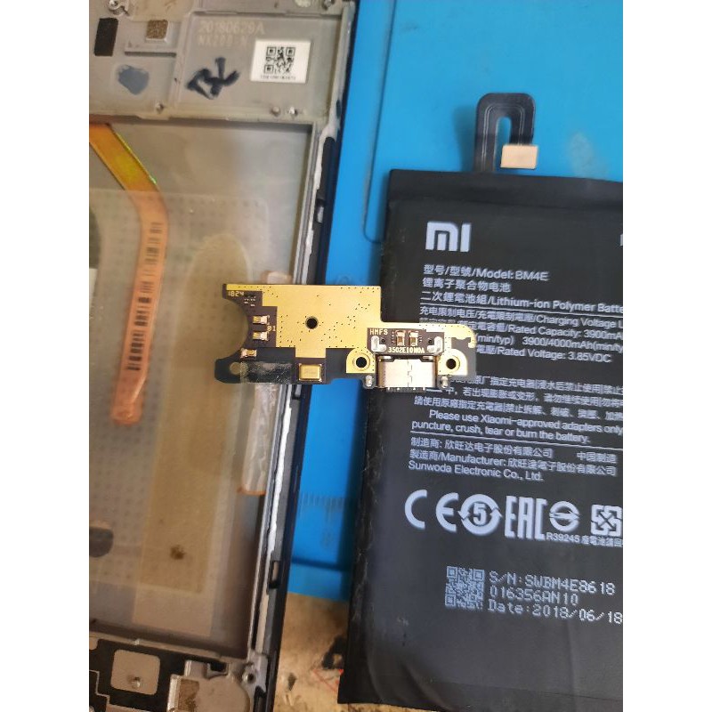 port charger/usb pocophone f1