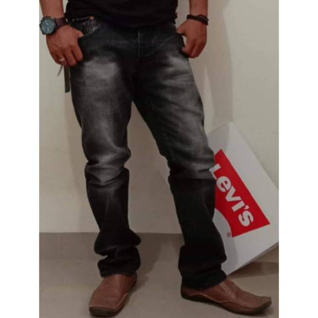 CELANA JEANS PRIA LEVIS 501 IMPORT USA WHISKER ORIGINAL JEANS