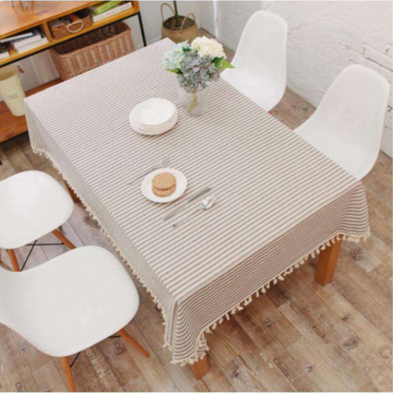 Taplak Meja Desain Garis Simpel dengan Hiasan Rumbai, Bahan Katun