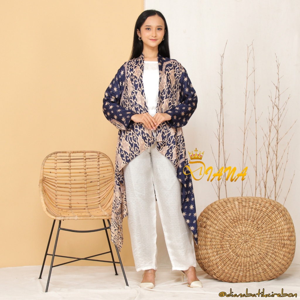 OUTER SHEILA by Diana Batik