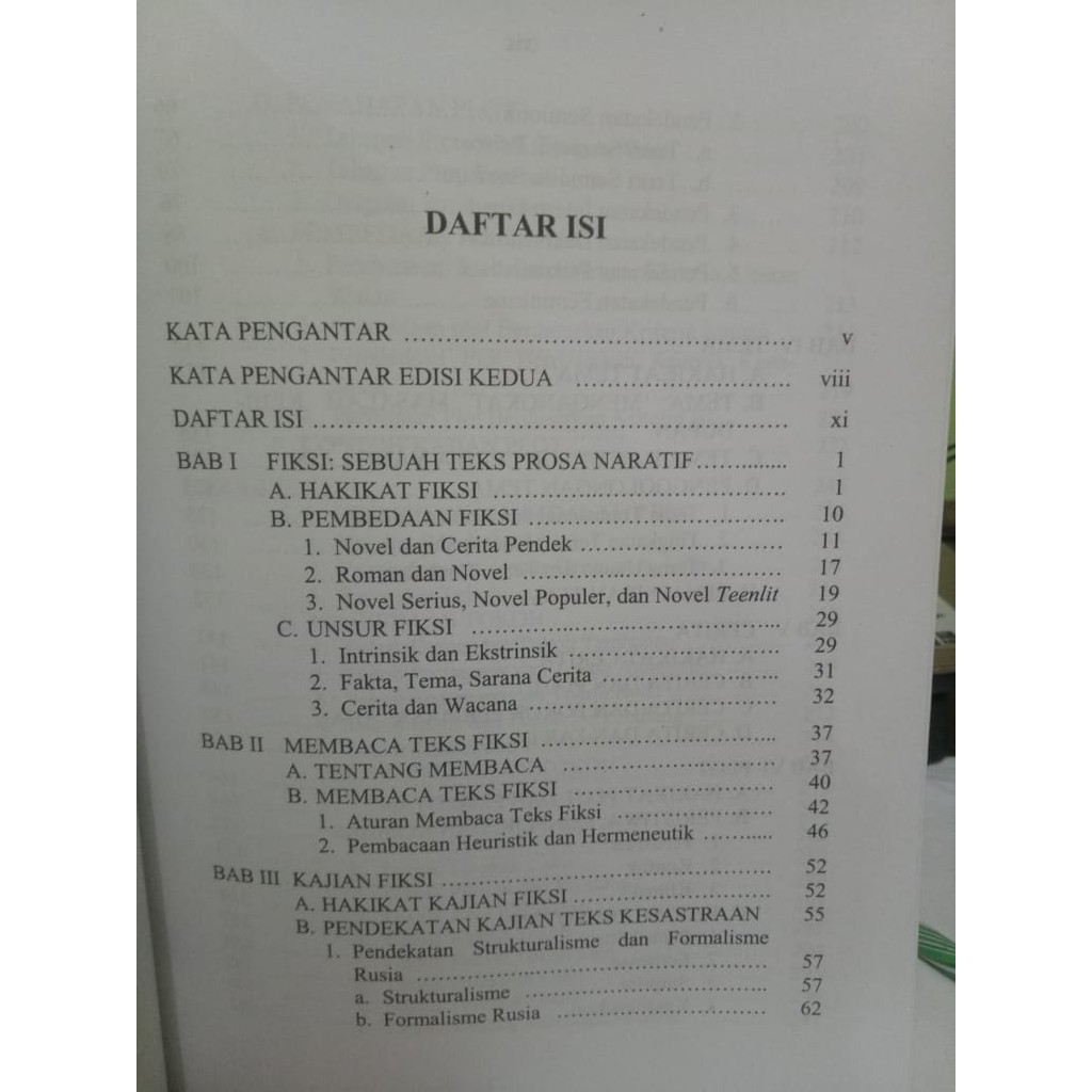 Teori Pengkajian Fiksi - Burhan Nurgiyantoro (Nurgiantoro)-1