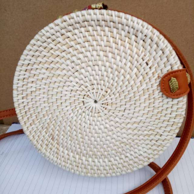 TAS ROTAN BULAT ASLI BALI HANDMADE