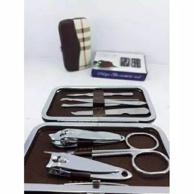 Manicure set gunting kuku