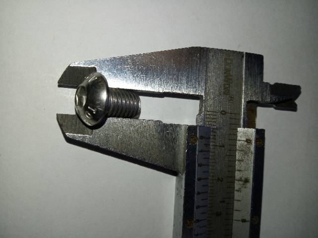 button L M8 X 12 (1.2cm) stainless 304