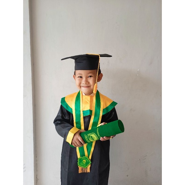 Jual Baju Toga Seragam Wisuda Anak TK | Shopee Indonesia
