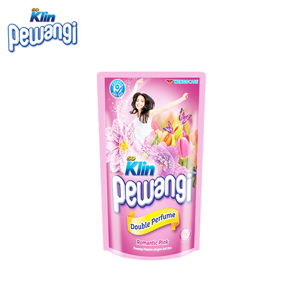 Soklin Pewangi Pakaian Romantic Pink Pouch 320 ml