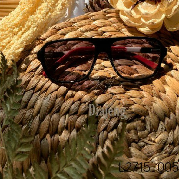 kacamata lacoste pria hitam L2715 005