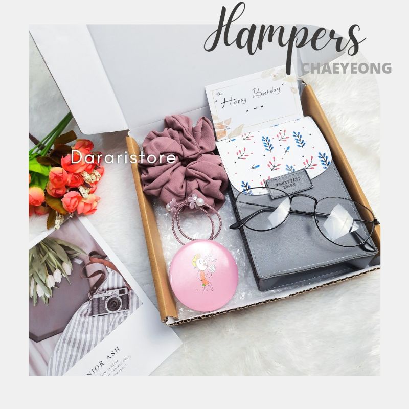 Hampers Tas Chaeyeong  Dararistore, wallet korean style, gift box hadiah ulang tahun, wisuda dll