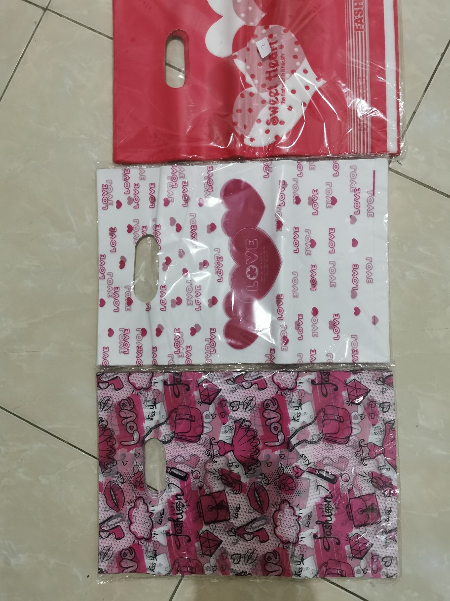 Promo Isi 100 Lembar - Kantong Plastik Motif Kresek 20×30 Cm - Plastik Packing Online Shop - Kresek