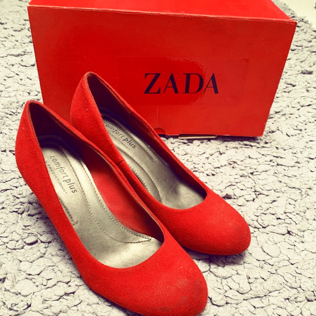 Comfort plus payless red shoes