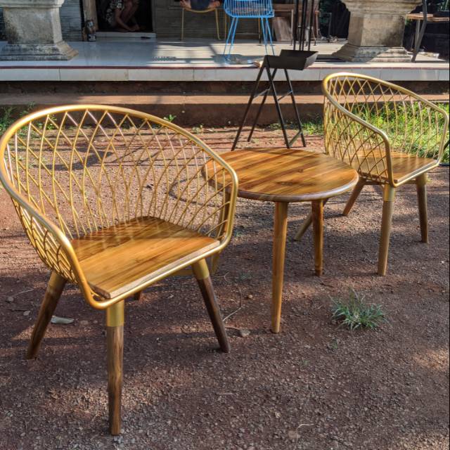 Set Kursi Teras Besi