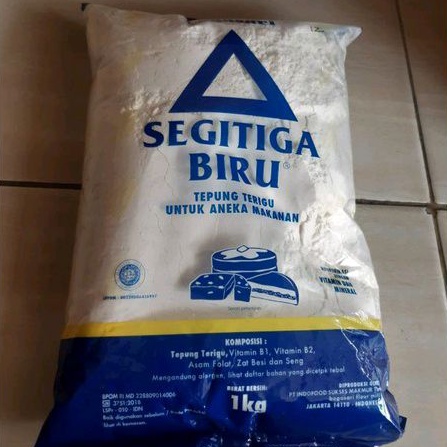 

Tepung Terigu Segitiga biru 1 Kg