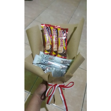 

Buket Snack Merah Putih - Murah Bengbeng Gery Salut