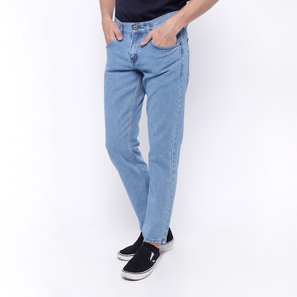 Edwin Celana Jeans Roma 01 Slim Fit Pria Panjang Biru Muda