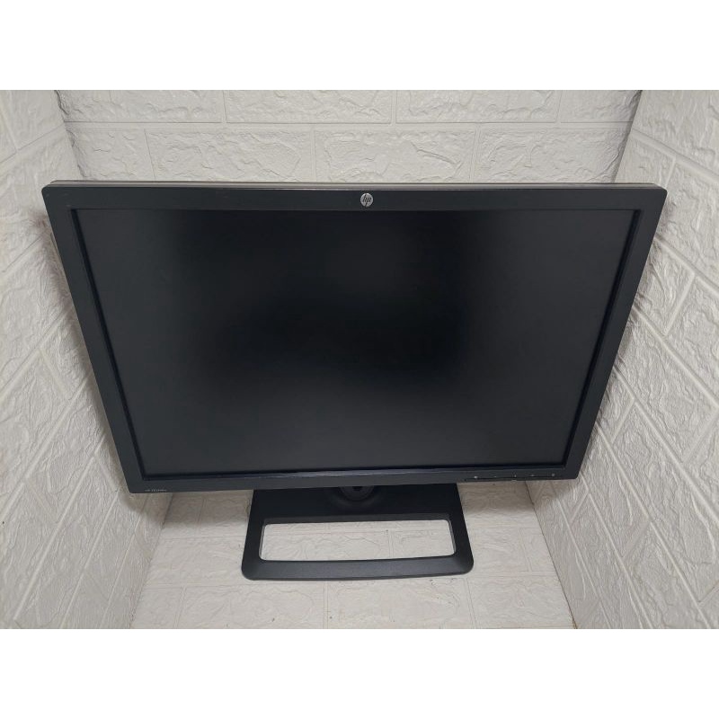 MONITOR HP 24 INCH HDMI IPS LIKE NEW GARANSI  HPZR2440W LAYAR BISA DIPUTAR DAN NAIK TURUN