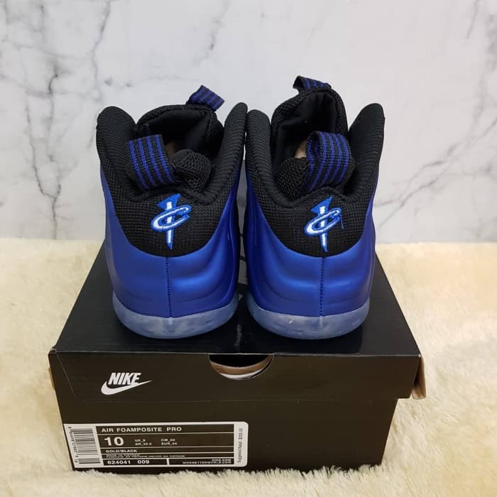 foamposite one royal