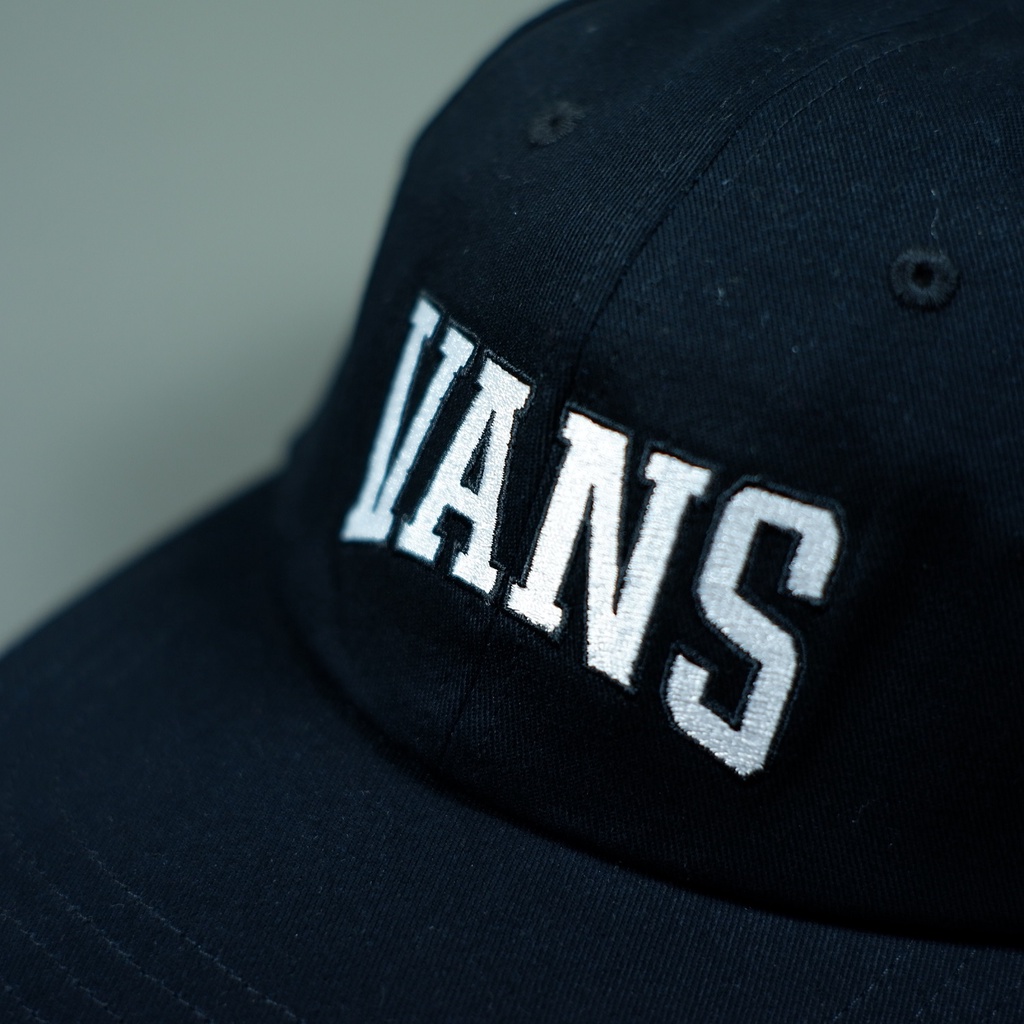 Van*s Still man Structured Jockey Hat