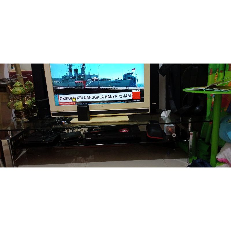 MEJA TV KACA INFORMA SECOND BEKAS BAGUS MULUS