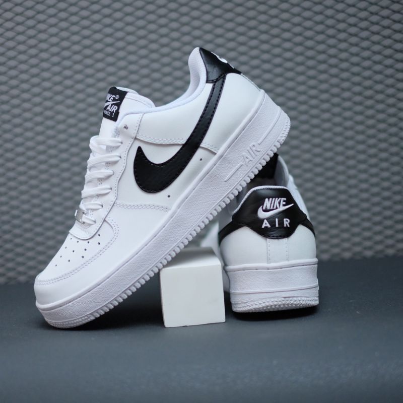 black af1 white sole