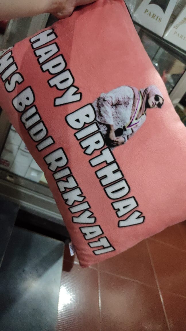 Bantal Foto Fullprint Bantal Custom Desain Cantik Hasil Berkualitas,tersedia 3ukuran Bantal Kenangan