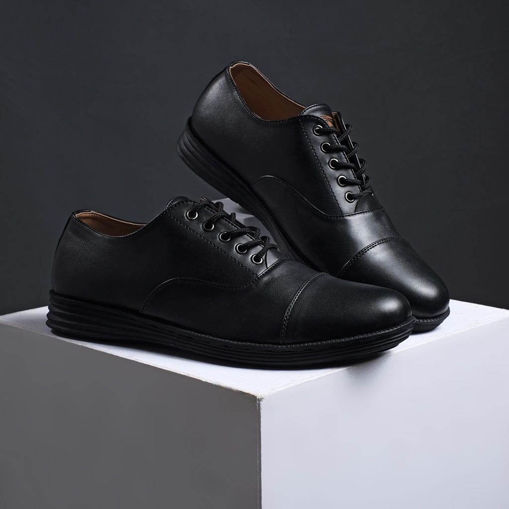 OXFORD UNITE ORIGINAL x MONDAY Sepatu Formal Full Hitam Tali Pria Pantofel Kerja Kantor Dinas Resmi Guru Kantoran Pesta Pernikahan Kondangan Nikah Undangan Wedding Kuliah Modern Shoes Casual Derby Semi Kulit Premium Footwear Keren Terbaru Branded Kekinian