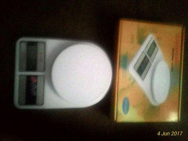 Max 10kg Timbangan Dapur Digital Led Sf400