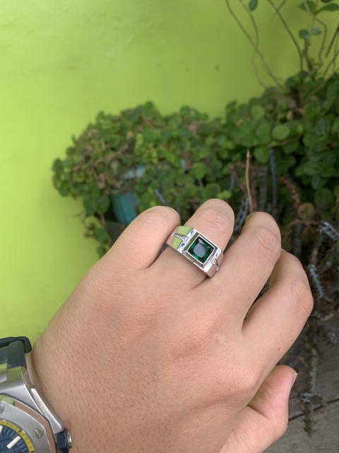 Cincin Perak Kristal Zamrud Cuting Mewah Green Emerald Sterling Silver Simple Elegan Minimalis