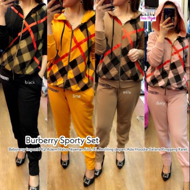 Setelan wanita Burberry sport
