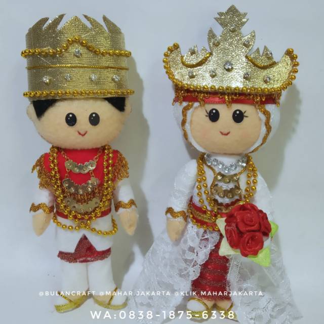 Boneka pengantin lampung