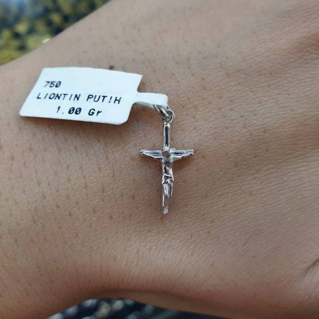 LIONTIN EMAS SALIB TIMBUL