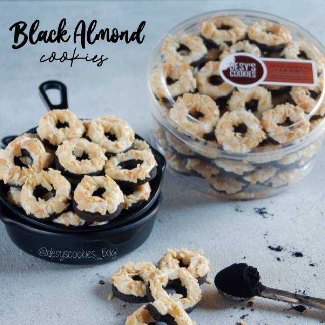 

Black Almond Cookies